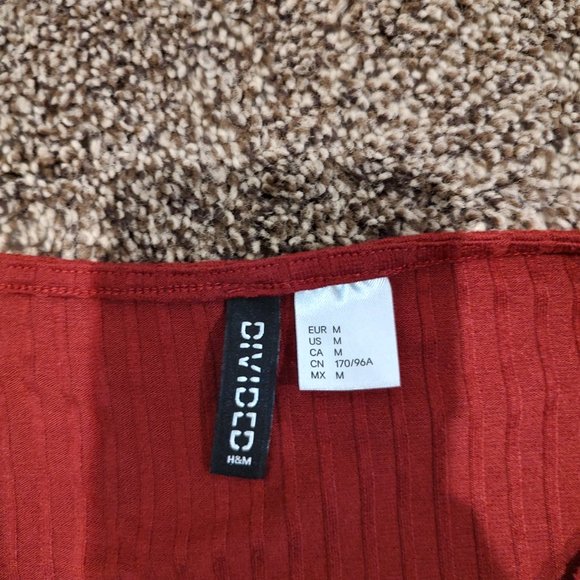 H&M Divided Dark Red Long Sleeve Top, Medium - Picture 3 of 3